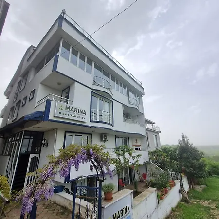 Hotel Marina *